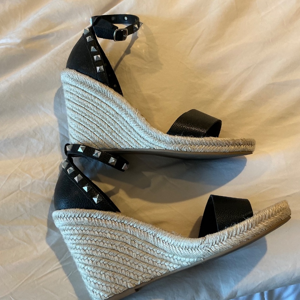STEVEN by Steve Madden Peni Wedge Sandal - Picture 9 of 12